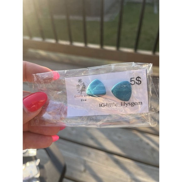 *Get the bundle for your buyer’s Christmas gifts *Stud Earrings lot 21 Pairs - Picture 5 of 16